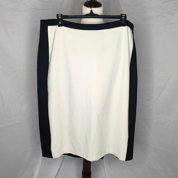 Talbots Black &  Ivory Cream Colorblock Pencil Skirt Size 16W - Picture 1 of 6
